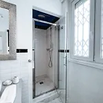 Isola Trendy Retreat - Large Flat, Milán